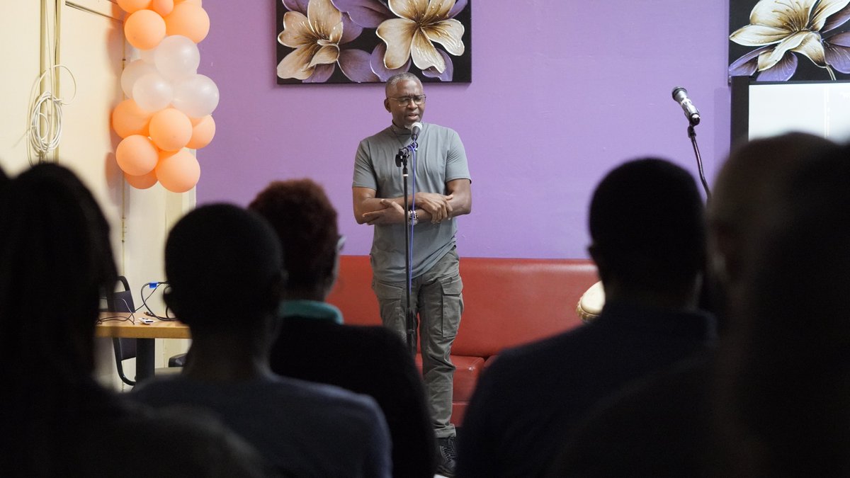 Thank you to everyone who came by for #jolloftech
Many thanks to our speakers:
<a href="/EditiEffiong/">Editi Effiòng</a> , <a href="/chikecn/">Chike</a>  and @jesseblaiz_  and our hosts Golden Safari Restaurant 
It was an amazing evening of good fellowship and great food!
When is the next one? 🤔
Follow us and  Stay tuned!