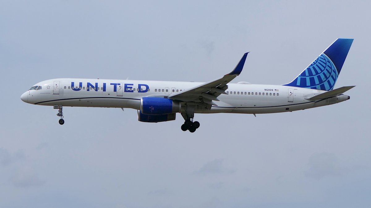 B757-200 @united @flypensacola 2024-04-26