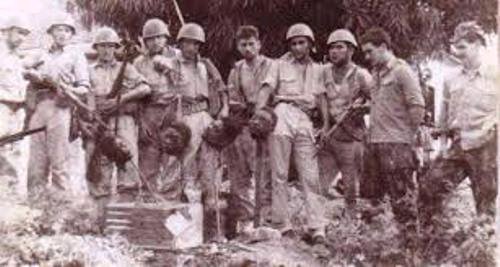 Ils ont fait la même photo au Cameroun en 1960