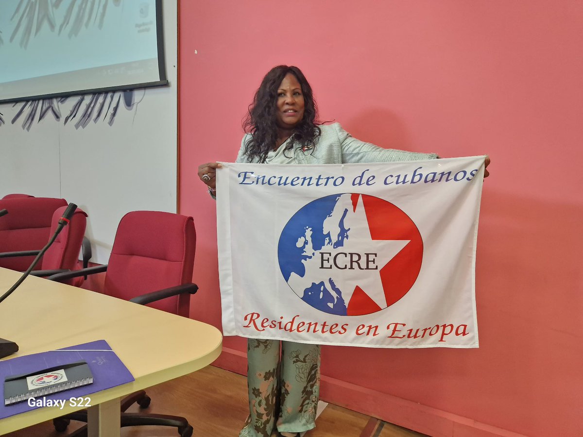 Celebran nuestros connacionales que #Roma será la próxima sede para el Encuentro de Cubanos Residentes en Europa ECRE 2025. !!!!!

#JuntosXCuba 
#SomosMasFuertes 
#LaPatriaCrece
