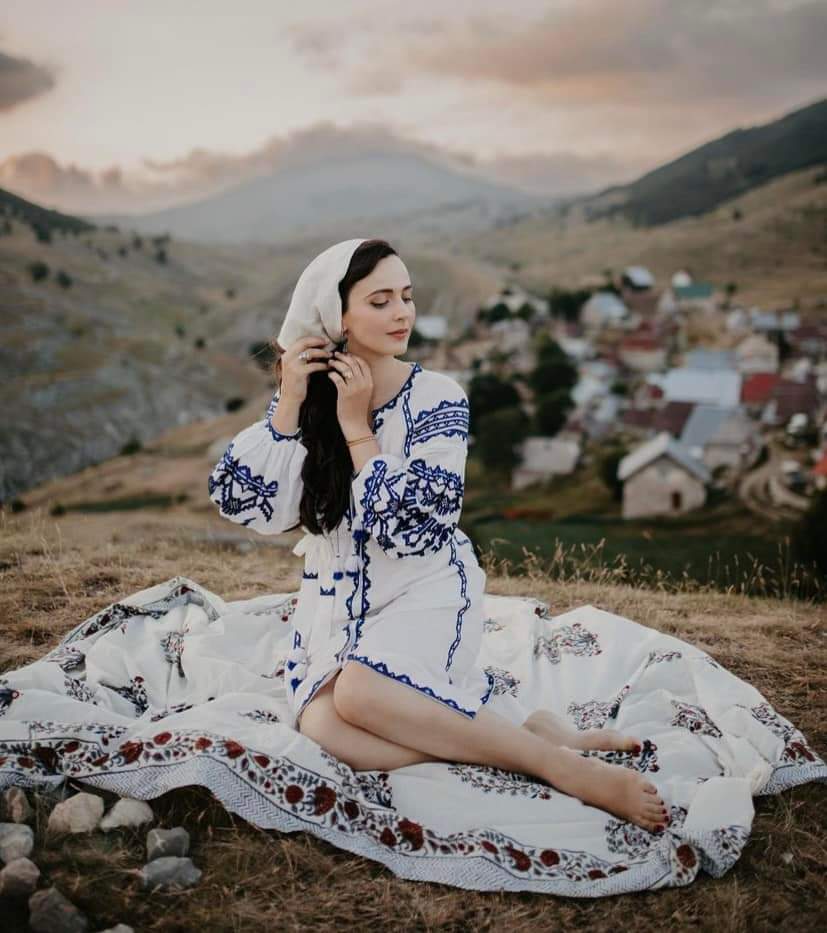 Bosnian girl in traditional outfit