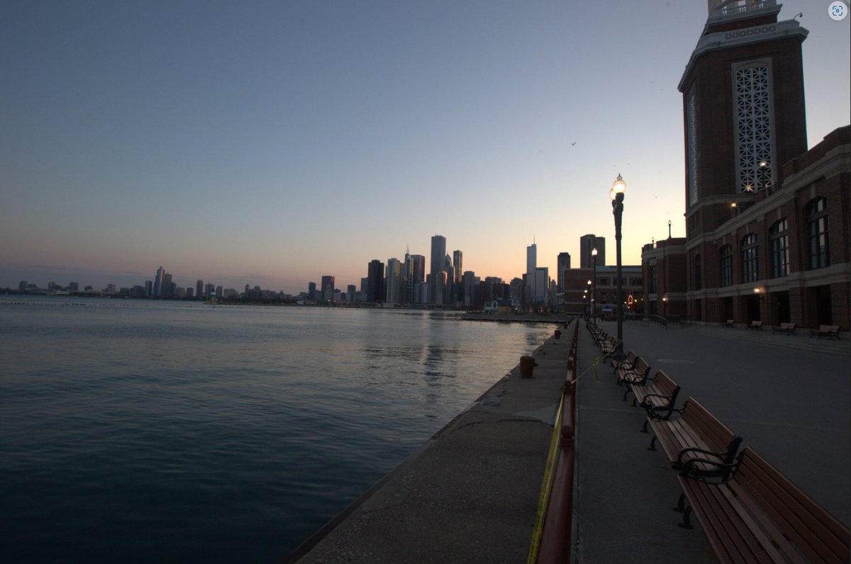 CPetersen_CS's tweet image. One of those rare days when &quot;memories of this day&quot; looks good.  Looking back into Chicago from Navy Pier.  Pretty sure I was there for #IBM #TechU back in the day...