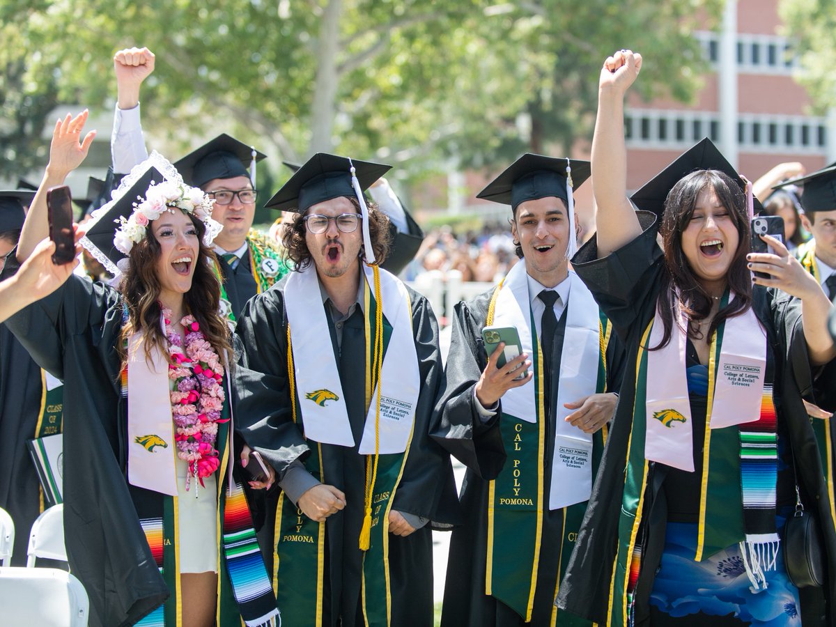 calpolypomona's tweet image. C.L.A.S.S. is dismissed! 🎓🎉 
@ClassCpp grads are officially too cool for school 😎 
#CPPgrad