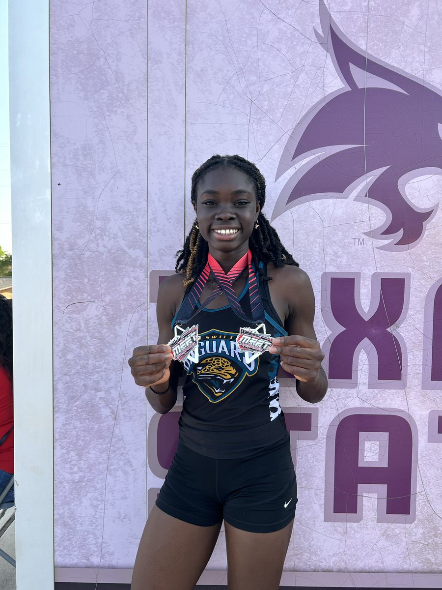 Congratulations to our girl Angel Brefo for taking 3rd in the 200m (24.1) and 1st in the 400m (54.11) at the @TTFCA Meet of Champions! Not bad for her 1st 400m/ 200m double since early March!

#JagSpeed #DASH