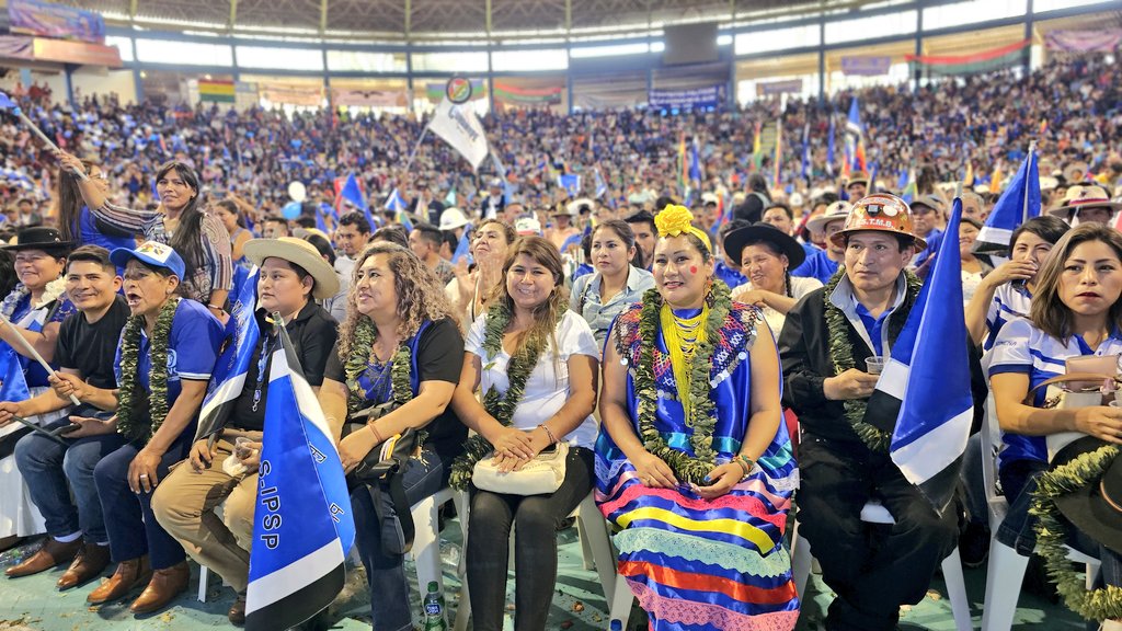 Concluimos exitosamente nuestro Ampliado Nacional en el departamento de Cochabamba, con una impresionante participación de nuestras hermanas y hermanos de todo el país que nos hacen sentir orgullosos de nuestra diversidad e identidad. Las potentes intervenciones de las