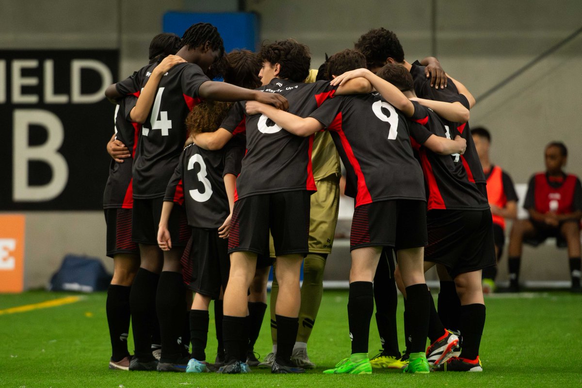 ⏰ Set your alarms! We’ll be back tomorrow morning at 9:30 a.m. to kick off the third and final day of #OntarioVSQuebec action. U15 and U17 Boys will be featured on Sunday’s livestream. Find more info on our Match Centre: ontariosoccer.net/news_article/s… #PlayInspireUnite #TeamO