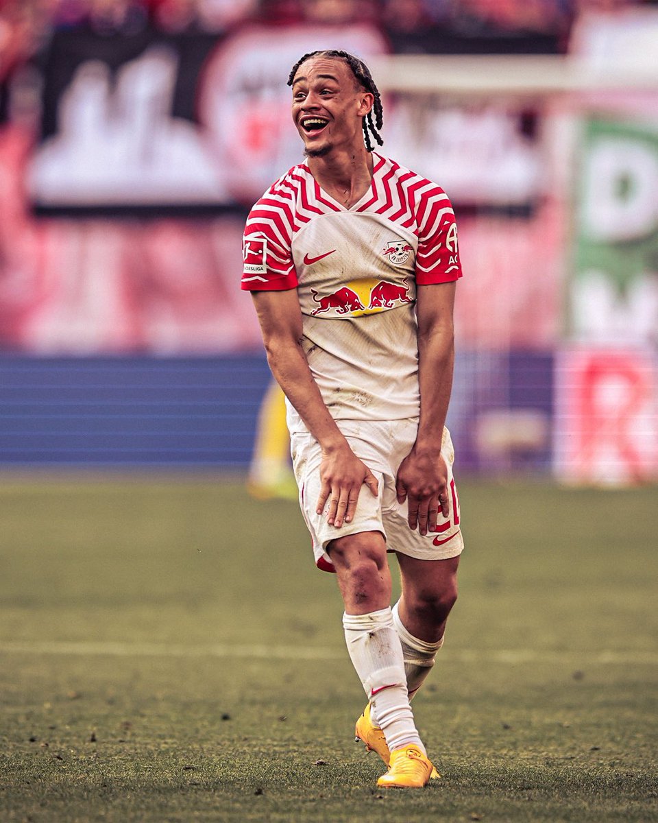 raphxu41's tweet image. J’attend avec impatience ce poulet !!❤️💙 @vitinha @xavisimons