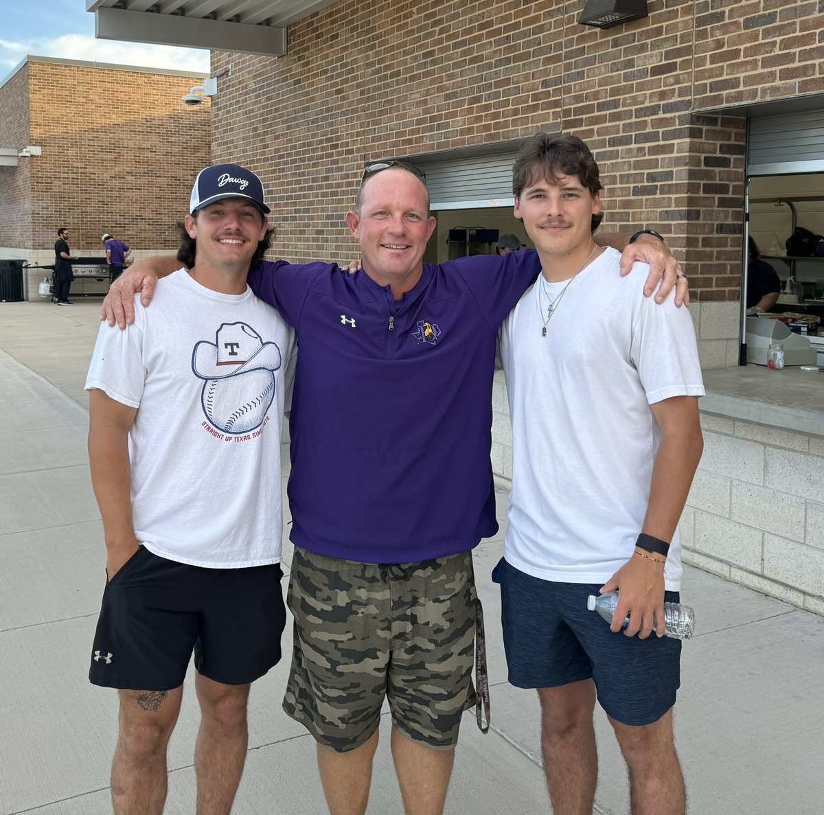 John Tompkins (@jtompkins36) on Twitter photo This is what coaching is all about! When your guys come back home… dudes were All-State players for <a href="/Denton_Baseball/">Denton High Baseball</a> and I am not one bit shocked on the careers they had at the next level. Loved catching up with them! <a href="/rece_parker1/">Rece Parker</a> <a href="/josephfrisby/">Joseph</a> #winning #growingyoungmen This is what coaching is all about! When your guys come back home… dudes were All-State players for <a href="/Denton_Baseball/">Denton High Baseball</a> and I am not one bit shocked on the careers they had at the next level. Loved catching up with them! <a href="/rece_parker1/">Rece Parker</a> <a href="/josephfrisby/">Joseph</a> #winning #growingyoungmen