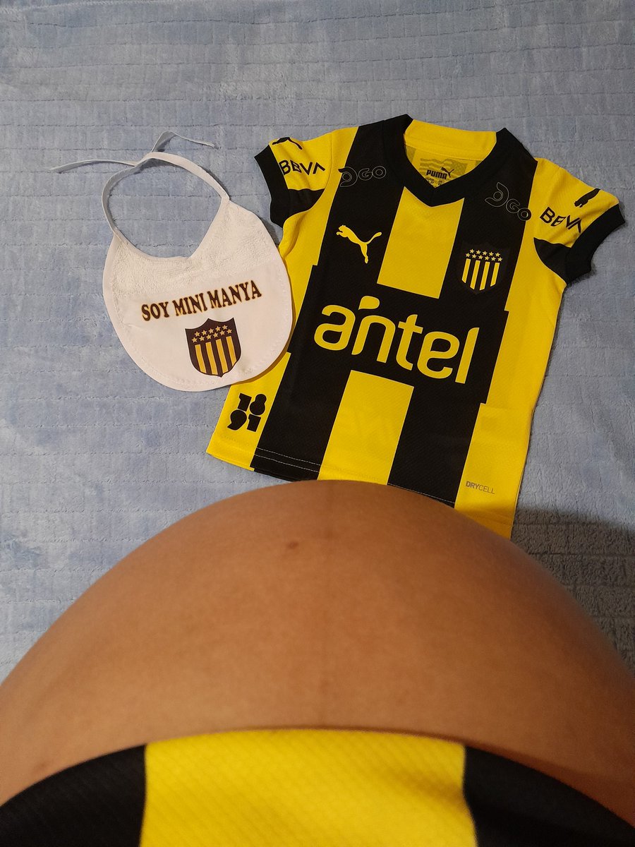 Desde la panza siendo del Manya 💛🖤✨️