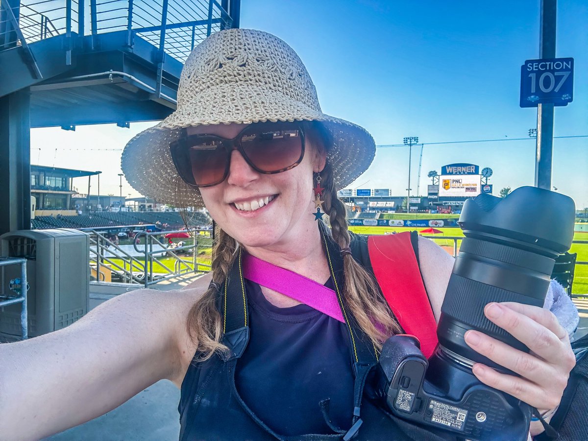 Fun times ⁦@WernerPark⁩ for ⁦@pnlwrestling⁩ Dual Championship! Love getting outside to watch some great wrestling and take pics for ⁦@NEBwrestle⁩ ❤️