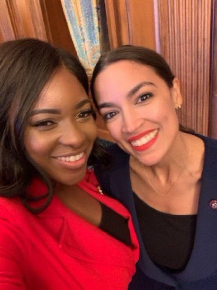 There’s Marjorie Taylor Greene, the do-nothing clown 🤡 And then there are these two ladies, fighting for democracy as a team. 💙