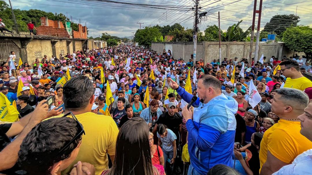 #Comicios y #Política | Lucha por el reencuentro familiar | José Brito desde Aragua: «Volver a casa será el mayor grito de libertad que sonará en Venezuela» (Xpost / Video) acortar.link/GomFBc @Informa2Ve #SomosComunicaciónProductiva #Vzla