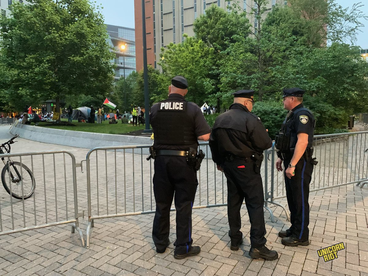 BREAKING: A student occupation has sprung up at Drexel University in Philadelphia after a pro-Palestine march earlier today - Philly PD barricades have surrounded the group “for everybody’s safety” reportedly by order of Drexel PD chief