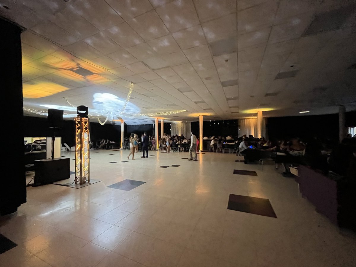 Junior Prom: Under the Stars 🌟 fantastic event from Mr. Scibilia,  Ms. Sacco and the Junior Class student gov’t! #isliprising @isliphs