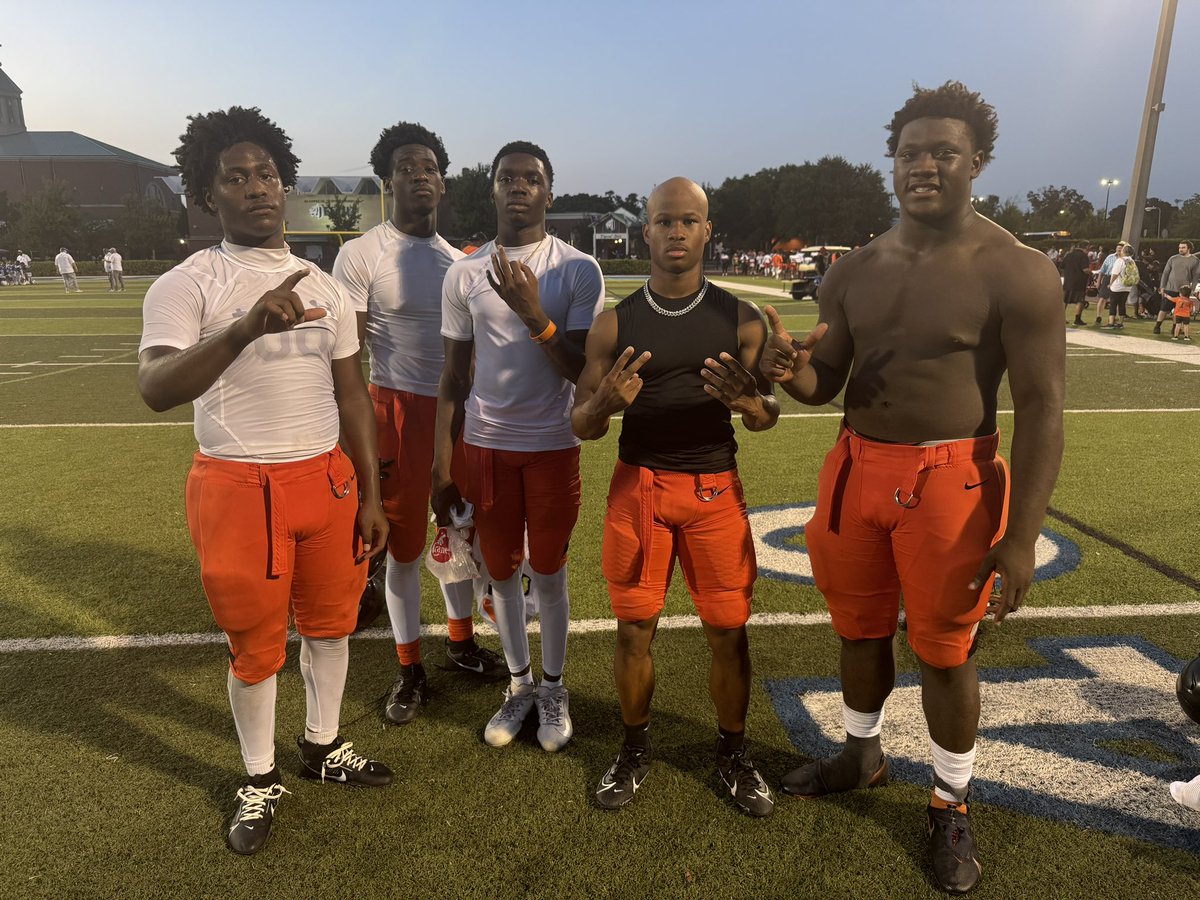 Hasani (H2) | Football Recruiting (@h2_recruiting) on Twitter photo Spring Football 2024 - #FLHSFB
<a href="/LHSDreadnaughts/">Lakeland Football</a> 37
vs
<a href="/JesuitTigers_FB/">Jesuit Tigers Football</a> 3
FINAL
Player(s) of the Game:
No.23 Jordan Henderson <a href="/CutbackHat/">Jordan”juiceman”Henderson</a>
No.1 Keon Young <a href="/KeonYoung55/">Keon Young</a>
No.34 Kavon McKinney <a href="/KavonMckinney/">Kavon McKinney</a>
No.24 Jadarius Dobie @dobie_jadarius
No.0 Malik Morris <a href="/MalikMoriss43_/">Malik Morris</a> Spring Football 2024 - #FLHSFB
<a href="/LHSDreadnaughts/">Lakeland Football</a> 37
vs
<a href="/JesuitTigers_FB/">Jesuit Tigers Football</a> 3
FINAL
Player(s) of the Game:
No.23 Jordan Henderson <a href="/CutbackHat/">Jordan”juiceman”Henderson</a>
No.1 Keon Young <a href="/KeonYoung55/">Keon Young</a>
No.34 Kavon McKinney <a href="/KavonMckinney/">Kavon McKinney</a>
No.24 Jadarius Dobie @dobie_jadarius
No.0 Malik Morris <a href="/MalikMoriss43_/">Malik Morris</a>