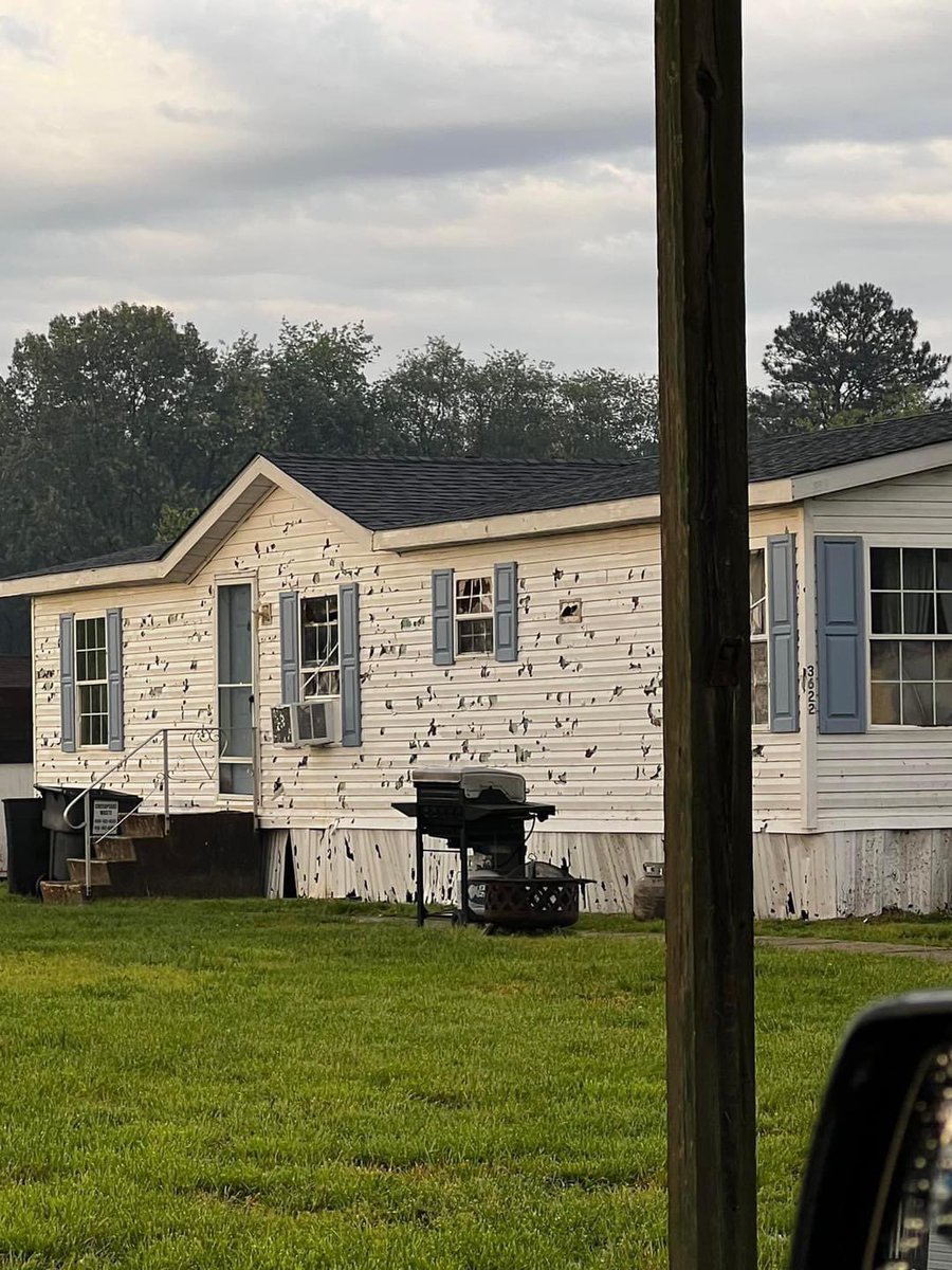 Have you ever wondered what 2-3' diameter hail damage looks like? 🤔 Here’s a reminder: This photo was taken May 2022 in Dorchester County Maryland by James Phillips. 😮 #wxtwitter #MDwx #wxX