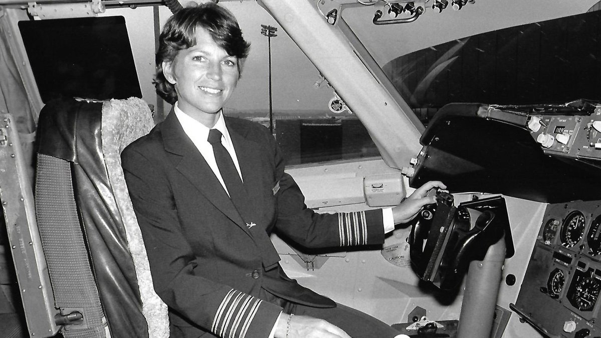 She flew a record-breaking US flight – but it was kept secret for years | CNN cnn.it/4bMU59X #aviation