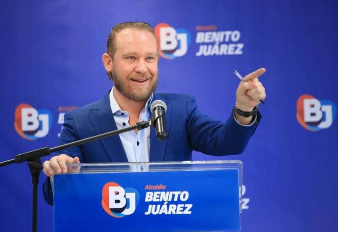 ⚠️DE TERROR:

Santiago Taboada AFIRMA ser virgen del 4N0 en debate para la candidatura a JEFE DE GOBIERNO.