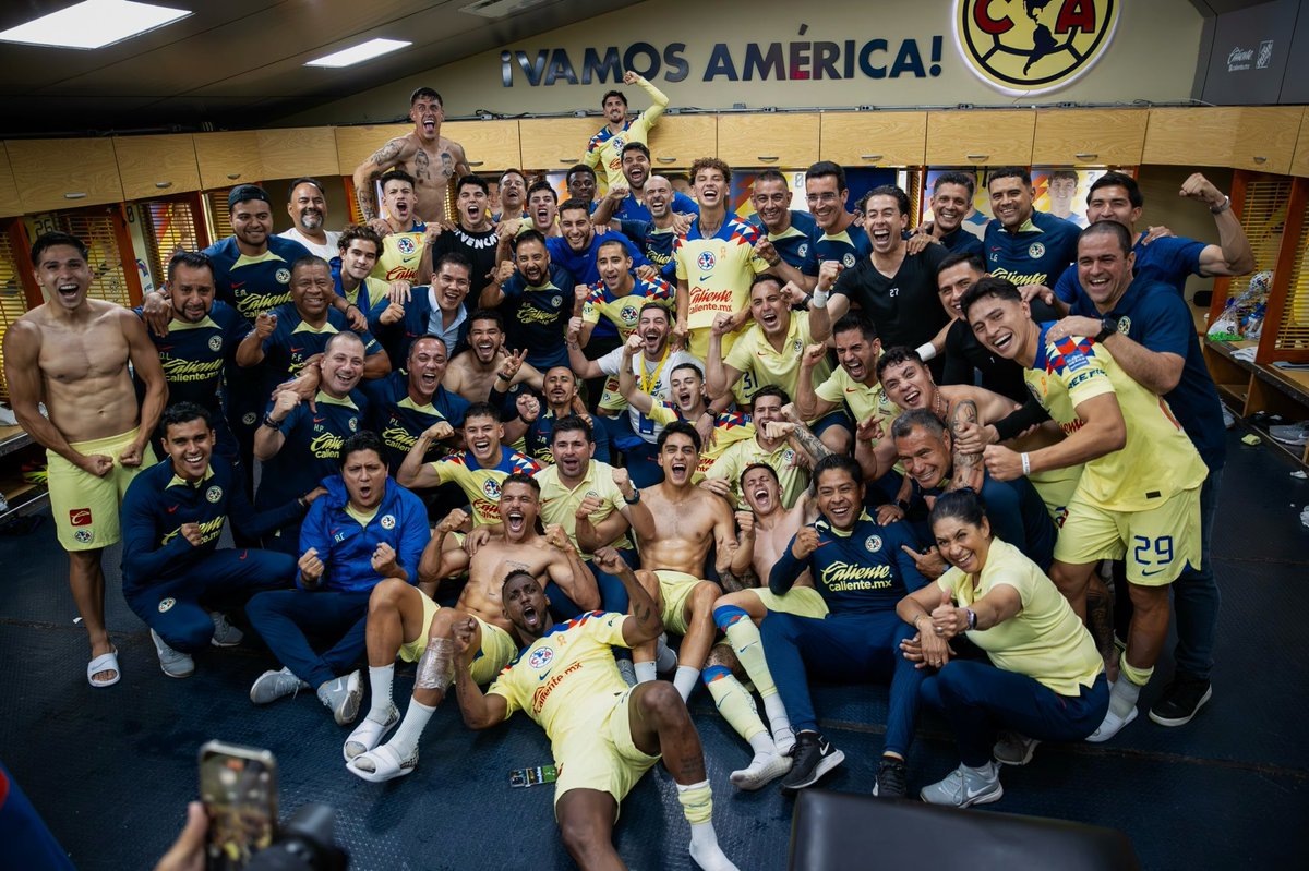 Jonathan Dos Santos (@jona2santos) on Twitter photo Estamos en la final la puta madre 🦅 Orgulloso de esta gran familia! <a href="/ClubAmerica/">Club América</a> Vamos por el BI Estamos en la final la puta madre 🦅 Orgulloso de esta gran familia! <a href="/ClubAmerica/">Club América</a> Vamos por el BI