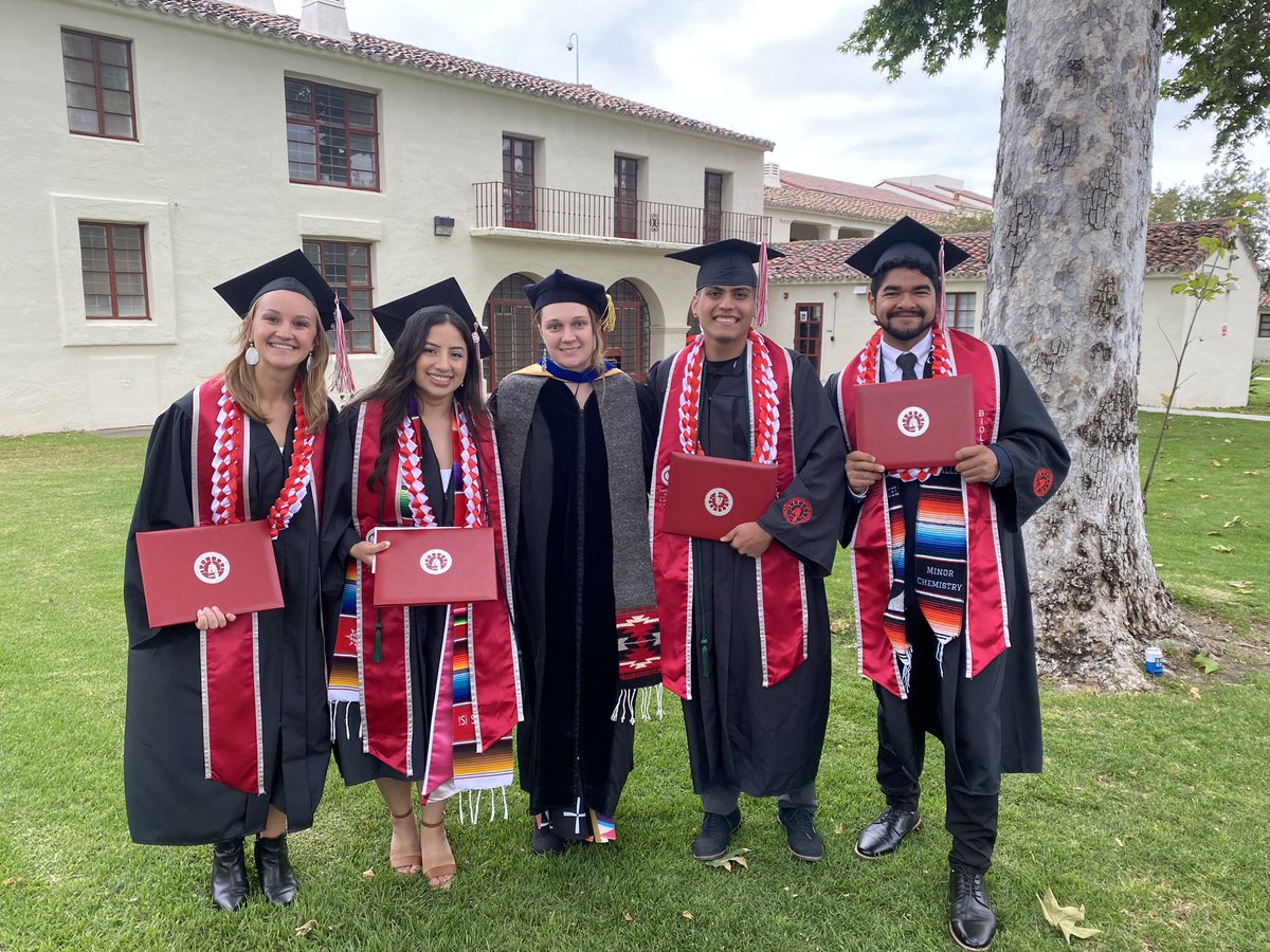 I’m so proud of the @thevaughnlab graduates this year! Was super emotional to have my original student and two others from my initial cohort graduate today. But honestly, I’m just lucky that they took a chance to work with me when we didn’t have a lab space. #csucigrad #newPI