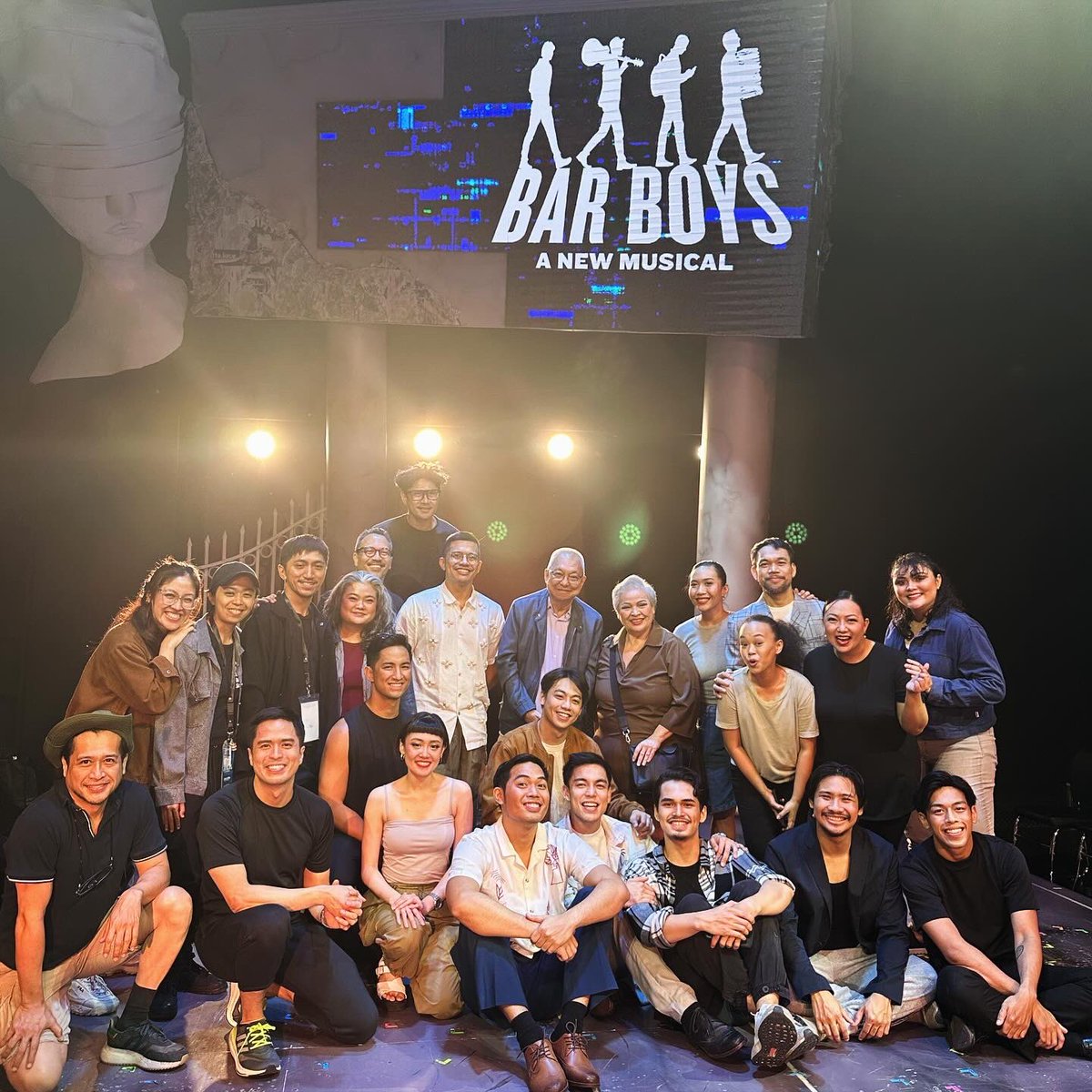 Thank you so much National Artist for Film and Broadcast Arts, Ricky Lee, for coming to see #BarBoysTheMusical! It was truly an honor to have you! 🩵