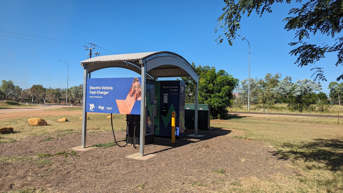 Love all of these electric vehicle charging stations in the Outback. Powered by a diesel generator, . #chrisbowenmoron