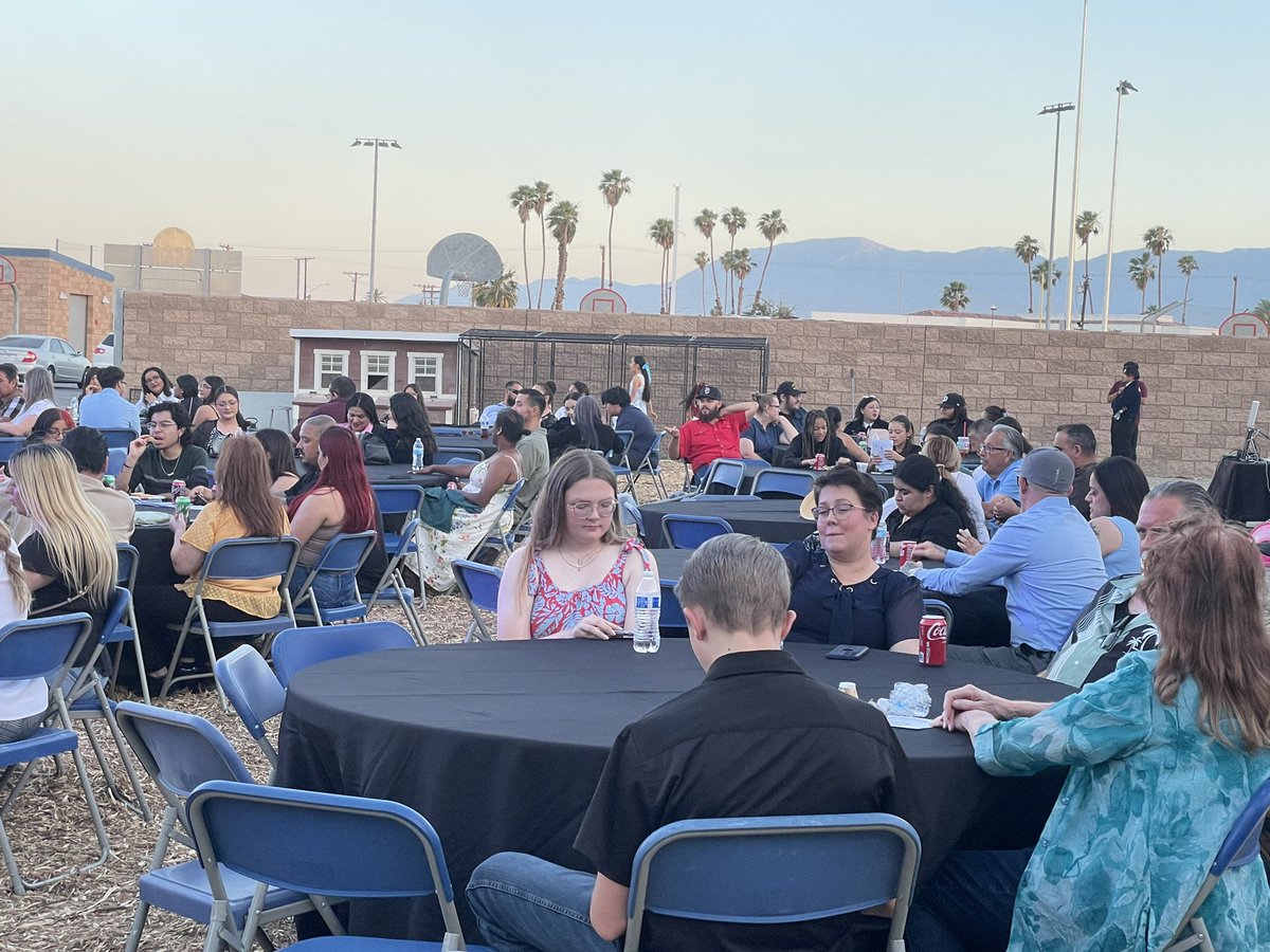 derrickLawson62's tweet photo. Our @IHSRajahs FFA banquet is out in the yard by the greenhouse and a great crowd, great event, and great Students. #FFA #RajahPride https://t.co/kqhc4jH4vE
