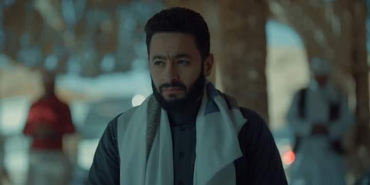 يارب اللى يسيب اللى ف إيده ويصلي علي النبي النهارده يبقي من المجبورين وربنا يراضيه ..🤎