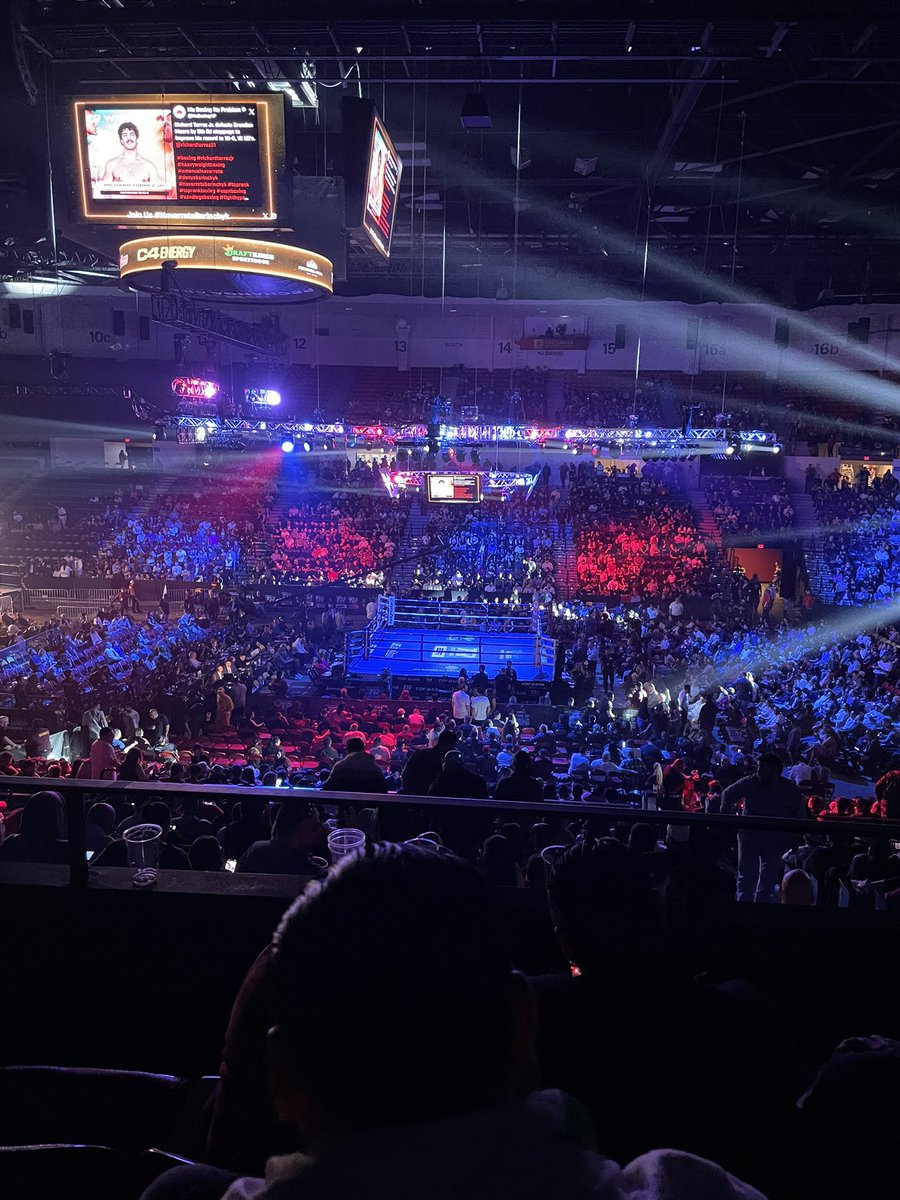 Fight night! #navarreteberinchyk