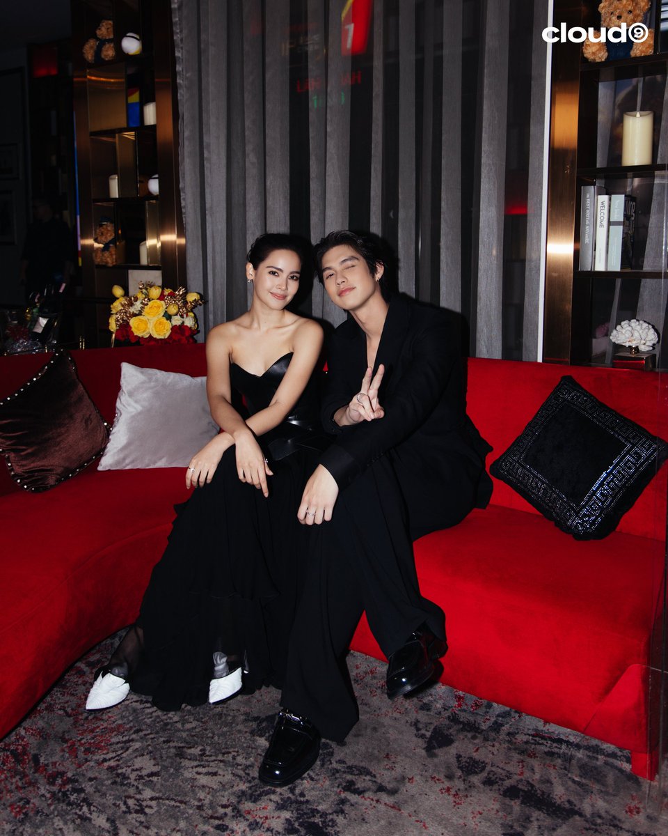 whitebinbw's tweet image. เคมี น้องไบร์ท &amp;amp; พี่ญาญ่า คือที่สุดดดดดดดด ผู้จัดรับเรื่องหน่อยค่า อยากดู หนัง ละคร ซีรีส์ MV ถ่ายแฟชั่น อะไรก็ได้อีกซัก 10 เรื่อง 😍

#เธอฟอร์แคช 🎬
#LoveYouToDebt  
#ญาญ่าอุรัสยา #ไบร์ทวชิรวิชญ์ 
#urassayas #bbrightvc