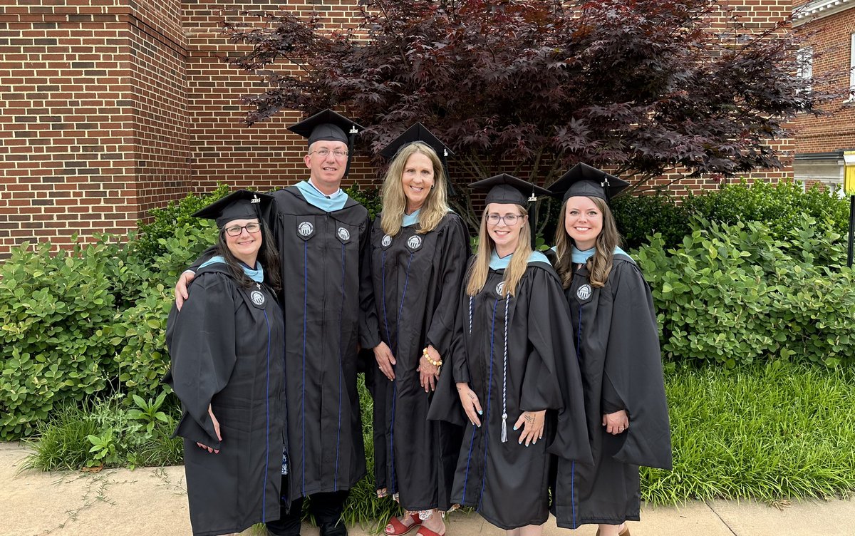 DoMo2818's tweet photo. We did it! Masters of Education degree, with a reading specialist endorsement from Longwood University. Thank you for your support and lifelong friendship. #ccesdukes #WeAreCuCPS https://t.co/035pglJgMK