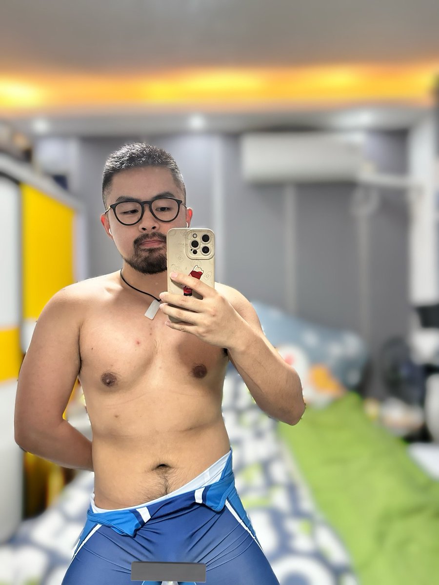 小豚豚 (@xiaotuntunbb) on Twitter photo 