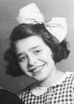 19 May 1931 | A Dutch Jewish girl, Selma Spanjer, was born in Amsterdam. In February 1943 she was deported to #Auschwitz and murdered in a gas chamber after selection.