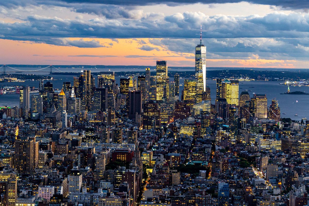 WorkVisaJobsUSA's tweet photo. πΌ Elevate your career to new heights in the USA! π
#hiring #usajobs #visasponsorship #jobs #jobsearch #findjob #career #usa #us #usjob #workinus #unitedstates #h1b #h2b #h2a #eb3 #greencard #international #abroad
https://t.co/ucMQIKgeHk
Contact us https://t.co/sFP8a8eynR https://t.co/FchcIUkH5s