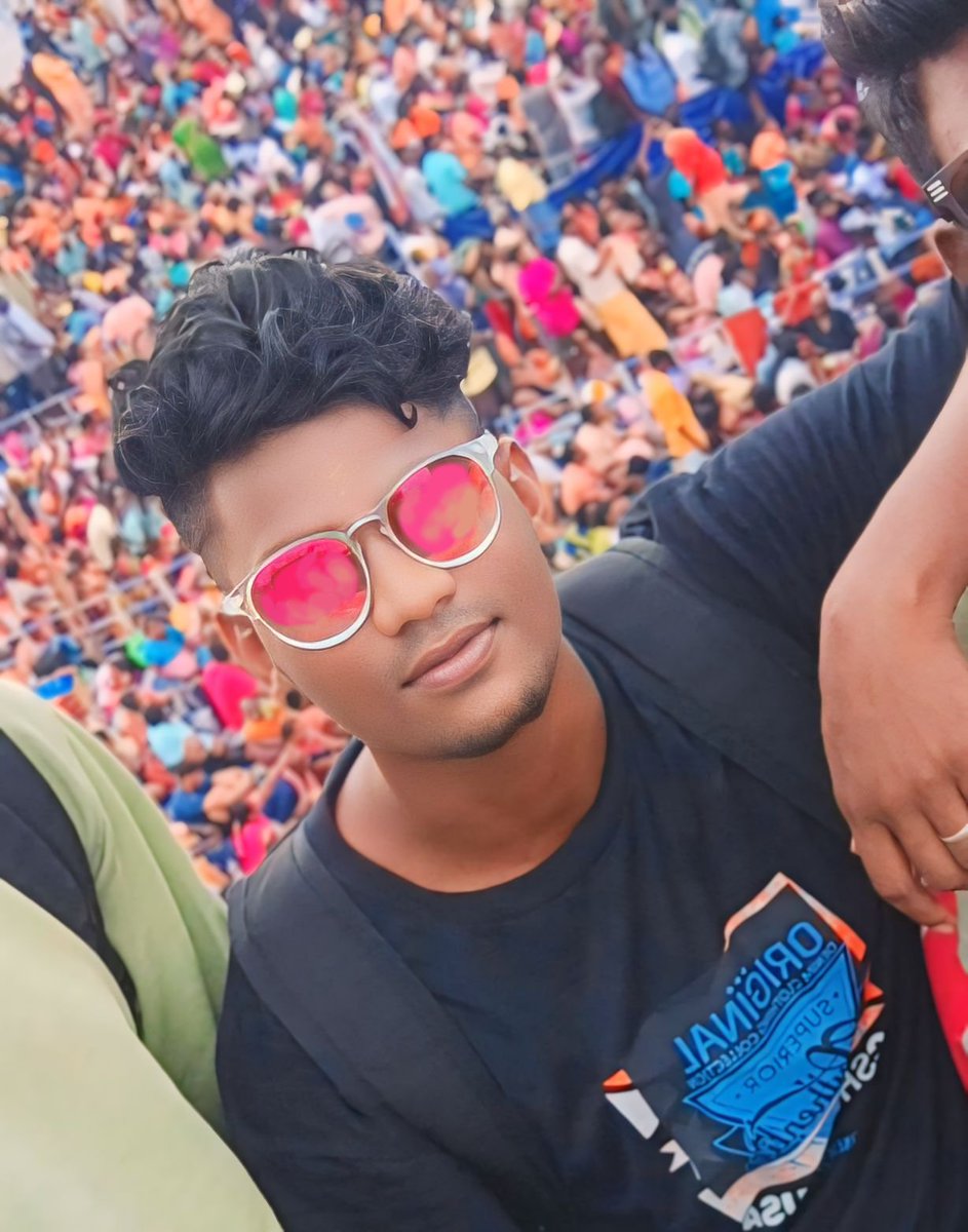 MaassAjith's tweet photo. #jakeajith #ajiprabha_96
#Newuplode #Newpic ❤‼️
#veelanganni 💥🤙☮️ https://t.co/LJErEBIMZk