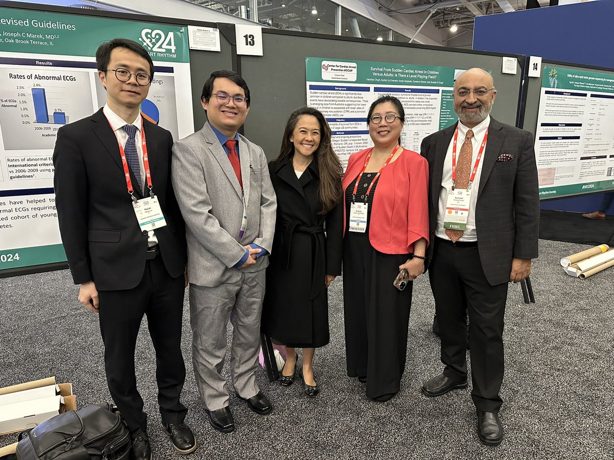 Never ceases to amaze me how poster interactions can spark research collaborations! #HRS2024 @HRSonline #SuddenCardiacArrest #Prevention @SmidtHeart @CedarsSinaiMed @CedarsSinai @tai_truyen