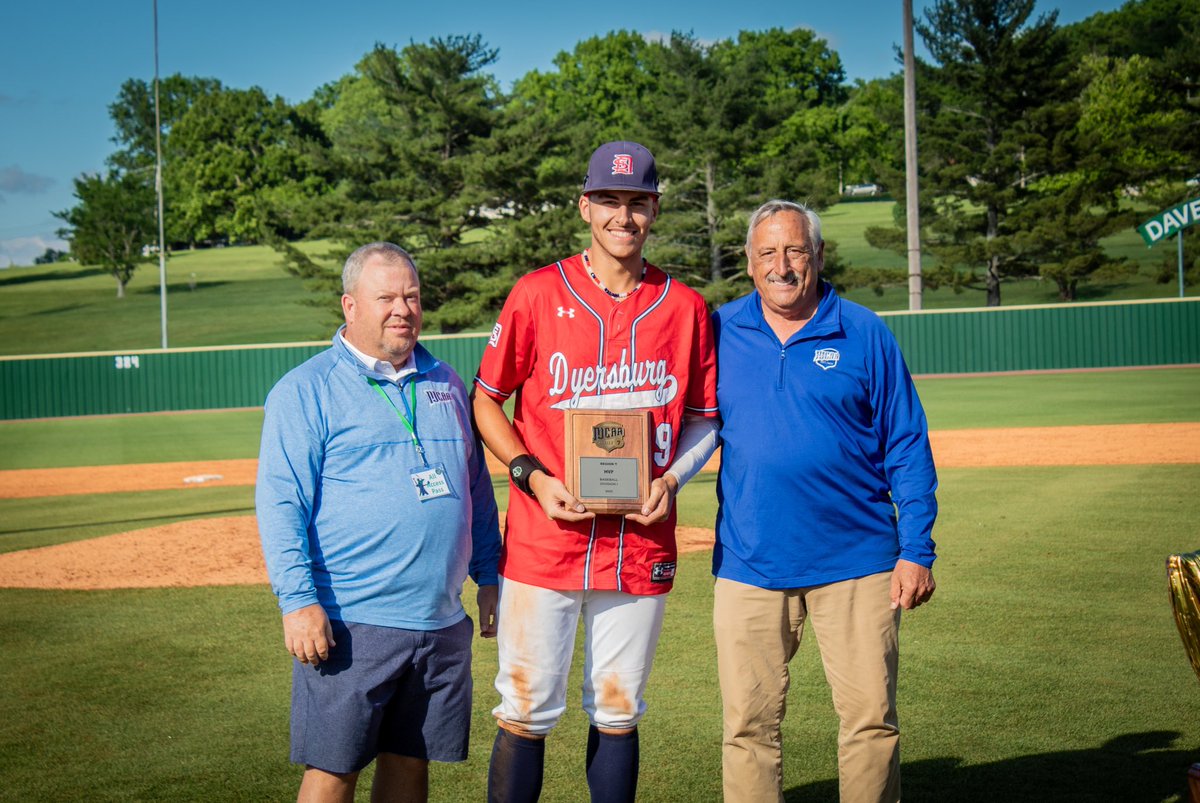 Enrique Alvarez Jr (@ealvarezjr06) on Twitter photo A great year for the Eagles. Conference champs and finished with an over .500 record.
I finished first team All-Conference and region 7 Tournament MVP 🥇. Thank you for all the support.
<a href="/TCCAAsports/">Tennessee Community College Athletic Association</a>
<a href="/NJCAA/">NJCAA</a>
<a href="/NJCAABaseball/">NJCAA Baseball</a> A great year for the Eagles. Conference champs and finished with an over .500 record.
I finished first team All-Conference and region 7 Tournament MVP 🥇. Thank you for all the support.
<a href="/TCCAAsports/">Tennessee Community College Athletic Association</a>
<a href="/NJCAA/">NJCAA</a>
<a href="/NJCAABaseball/">NJCAA Baseball</a>