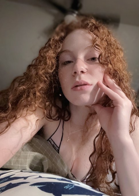 I like both of these, but do you have a favorite? https://t.co/gBECJirEL8