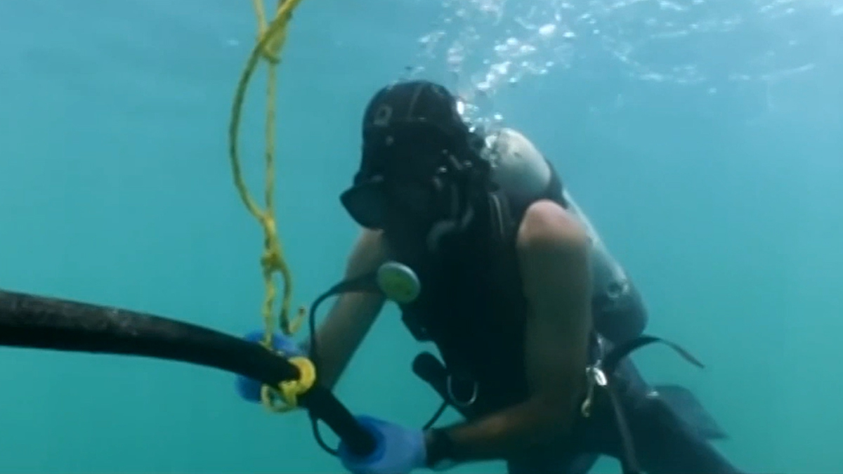 তৃতীয় সাবমেরিন ক্যাবলের সাথে যুক্ত হওয়ার পথে বাংলাদেশ