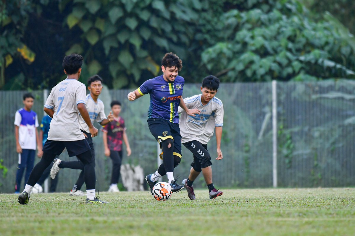saseroba's tweet photo. Sekitar perlawanan friendly antara SASER FC (U18) 🆚 SASEROBA FC (Alumni SASER) https://t.co/IjkPkgCTdv