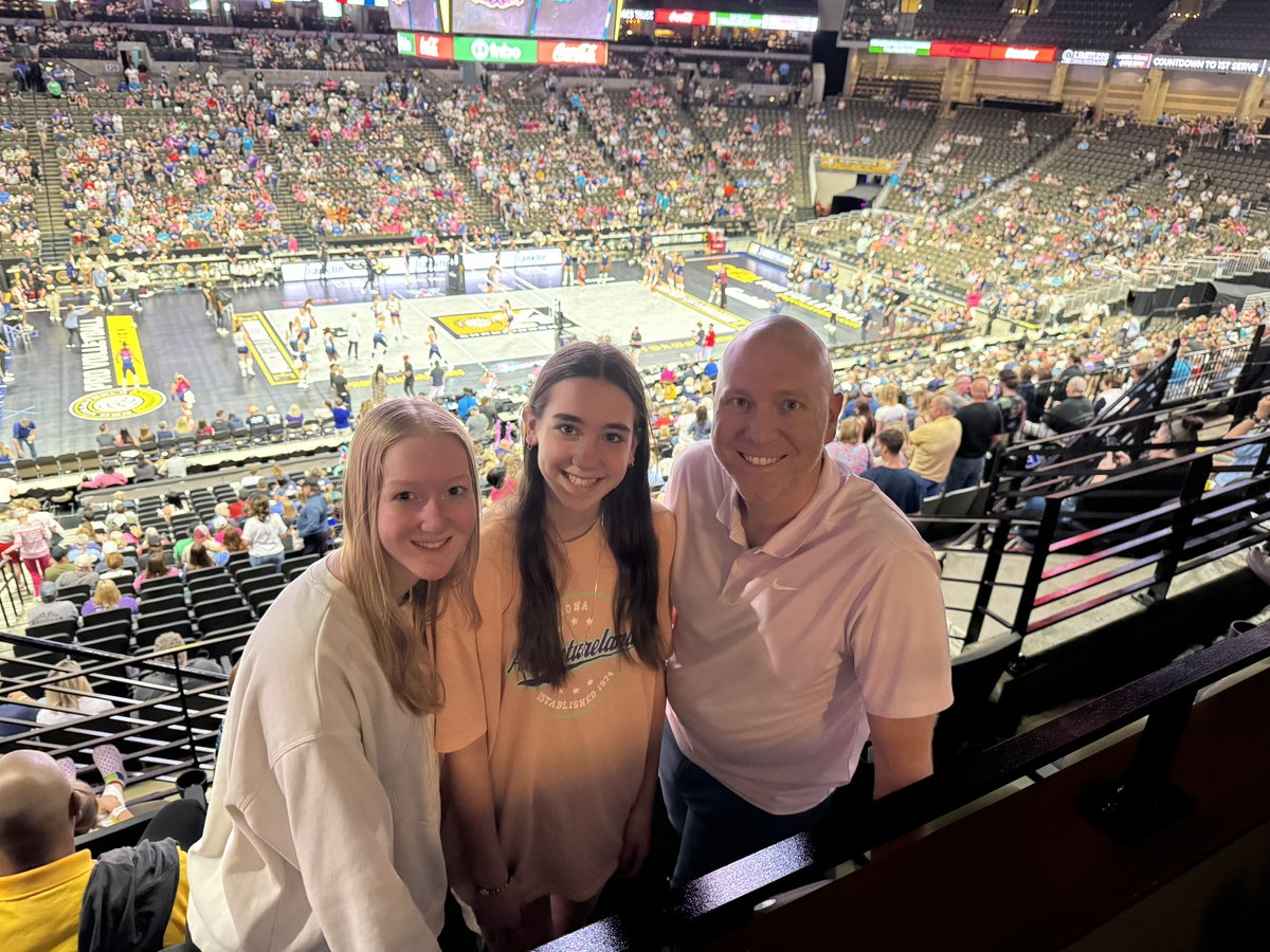 mac99cam's tweet image. Championship match! Go Novas!! #MatchForAMillion #OmahaSupernovas