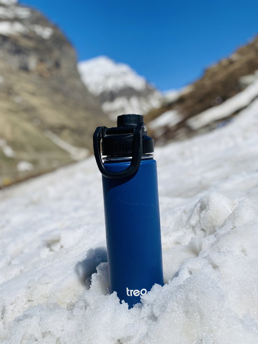 Our 3000+km Road Trip With a Blue Reusable Water Bottle. 

This summer, our family of three - me, my wife, and our spirited 4-year-old Shifu - embarked on an 3000km trip (🚃+🚙+🚐+🚶‍♂️) from Ahmedabad to the foothills of Himalaya in Himachal Pradesh. This was an experiment to see