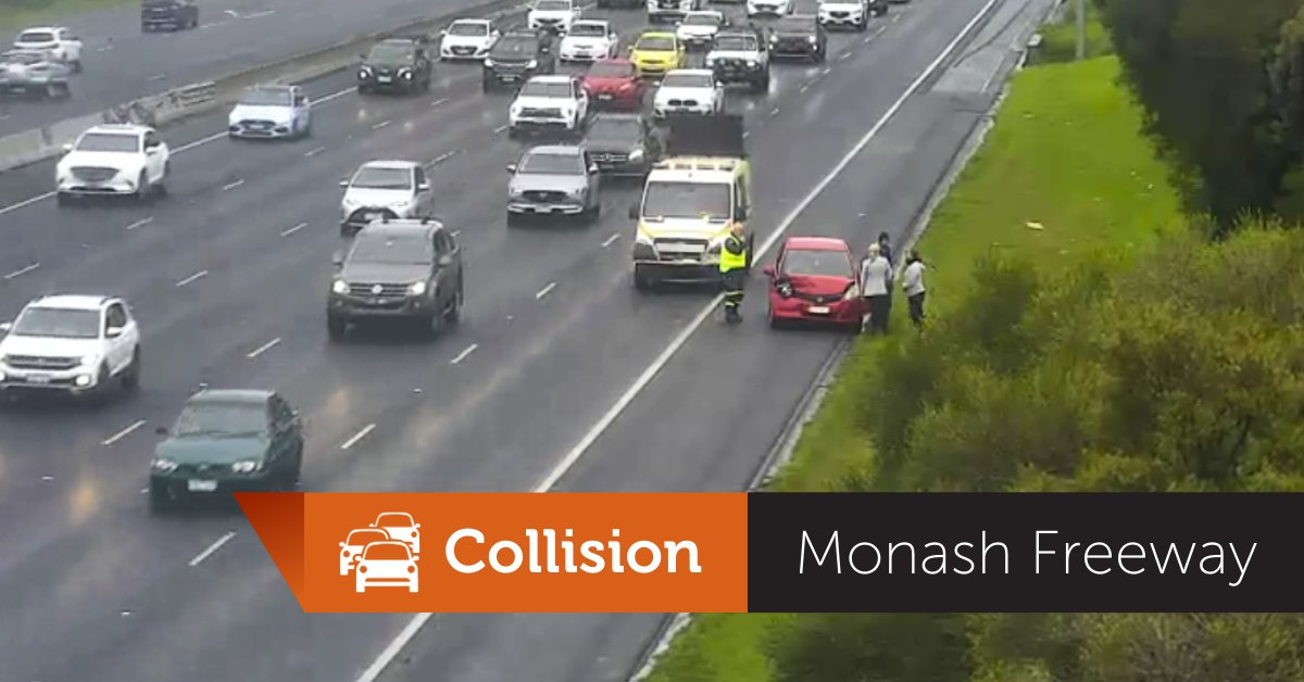 Left inbound lane closed on the Monash Freeway between the South Gippsland Freeway and Heatherton Road, due to a collision. VicRoads Incident Response Service is assisting.  Four lanes remain open with the speed set at 40km/h. Please merge safely. #victraffic