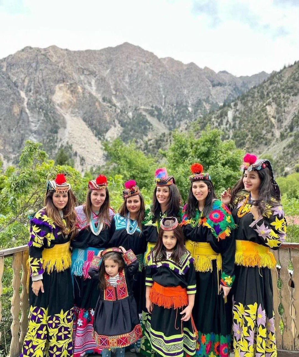 A glimpse from Chilam Joshi Festival 2024, Bumburet Kalash Valley, Chitral 
🇵🇰
#BeautifulPakistan