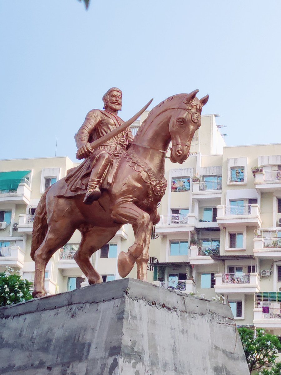 #myrandomclick #छत्रपति #शिवाजीमहाराज  की जय 🙏🙏🙏🙏🙏 हमारा  पिंपरी society  में स्थापित भव्य प्रतिमा।।।।