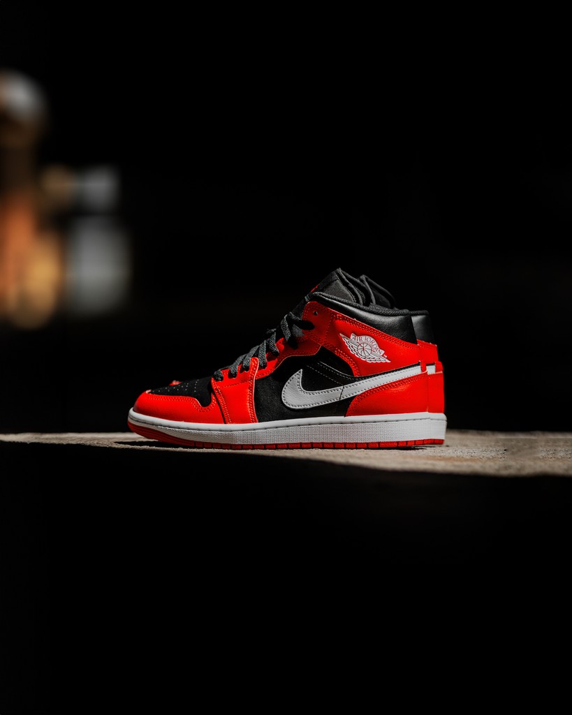 jordan 1 mid rouge gym