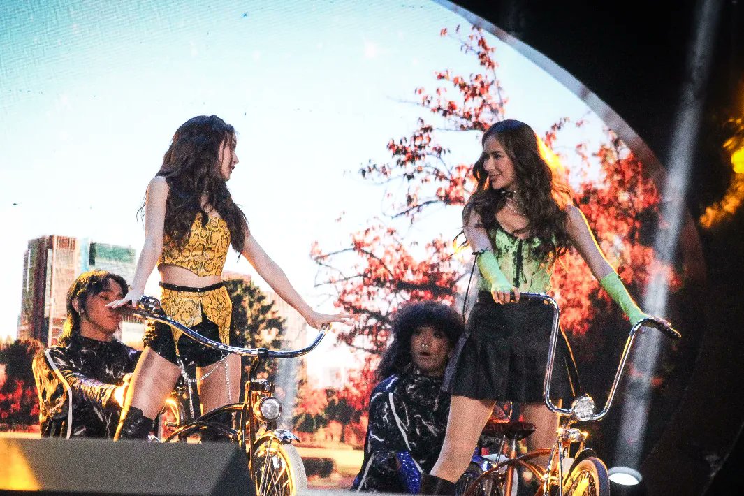 starhuntabscbn's tweet image. LOOK: Samantha Bernardo (@SamBer_Official) performs in @ASAPOfficial's Clash Dance with Chie Filomeno! ✨️