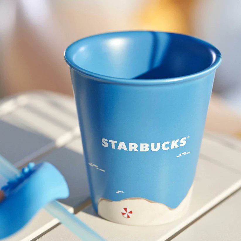 Starbucks 240ml/8oz Little Bear Ceramic Straw Cup

annannstarbucks.com/products/starb…

#drinkware #starbuckscup #starbuckscupcollector #cupcollection #starbucksceramic #ceramiccup #ceramicmug #starbuckscollector #starbuckscollection #starbuckslover #sbux