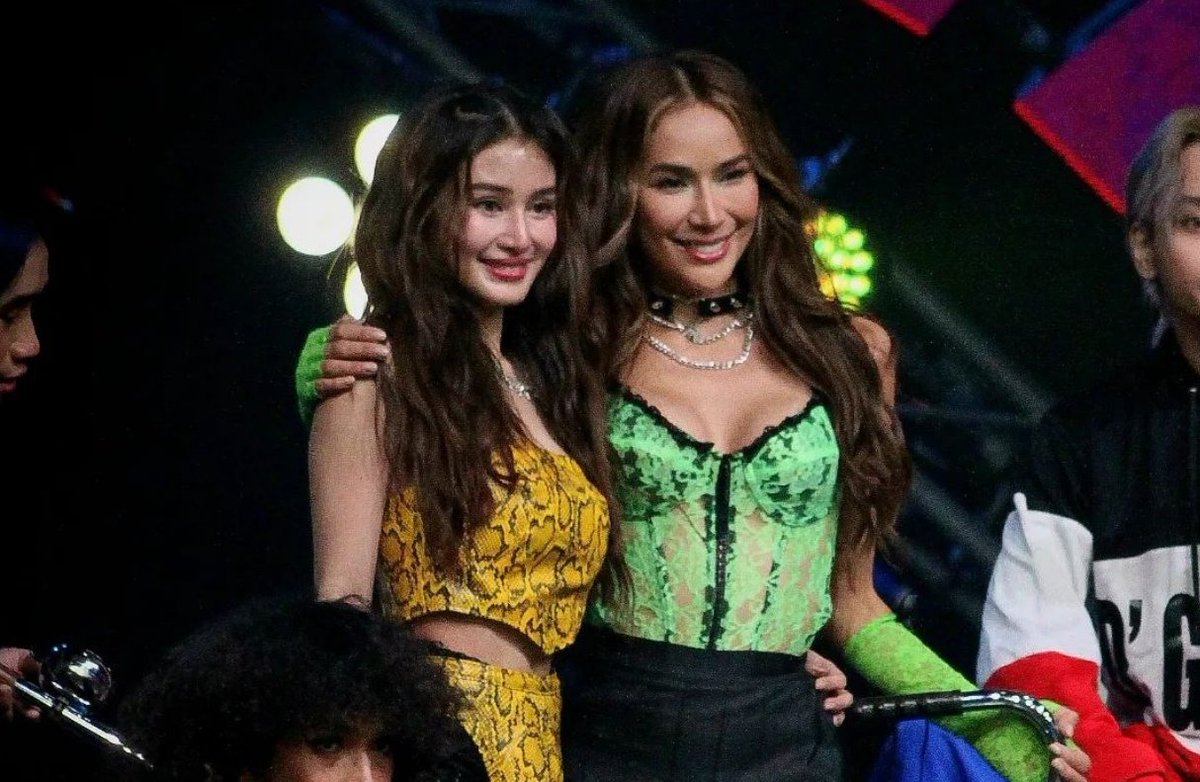 myqueen1110's tweet image. TWINNY #SamChie in ASAP CLASH DANCE 

@SamBer_Official 
@ChieFilomeno 
#SamanthaBernardo 

©️ starhunt ig