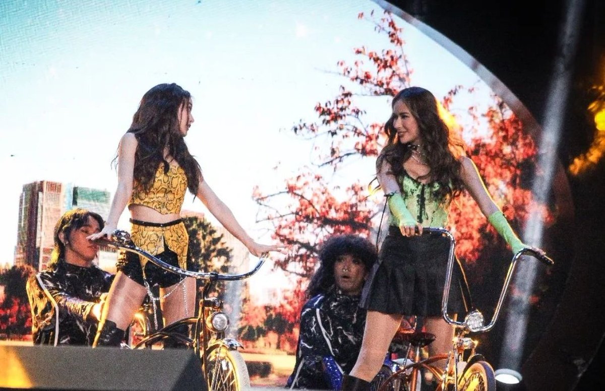 myqueen1110's tweet image. TWINNY #SamChie in ASAP CLASH DANCE 

@SamBer_Official 
@ChieFilomeno 
#SamanthaBernardo 

©️ starhunt ig